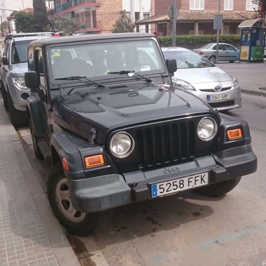 JeepWales's tweet photo. #Wrangler #Jeep #0lllllll0 #Spain Stunning little fella https://t.co/tVj8LPWpdK
