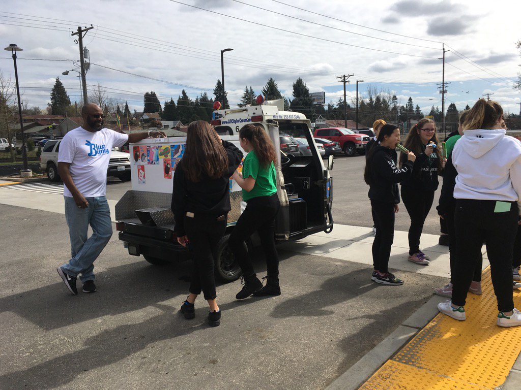 #allcityicecream thank you for the ice cream at Stewart Middle School for a student fundraiser #stewartpanthers