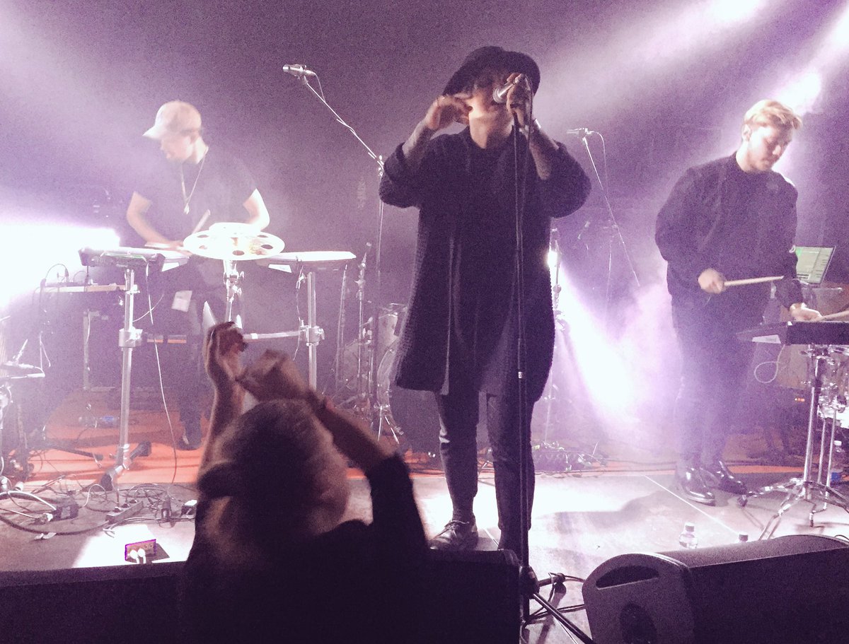 eduhelsinki's tweet photo. Dark, intense... @viewofficial_ Your next hip hop artist to watch. https://t.co/Ki1lDKcP15