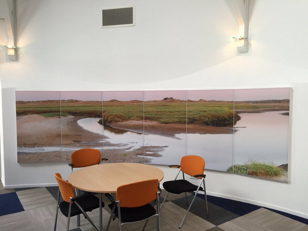 ABMBelbouw's tweet photo. Mooie combinatie van aankleding wanden en verbeteren nagalm-tijd in vergaderlocatie Stads-timmertuin  Amsterdam https://t.co/gn1KH8LiN6