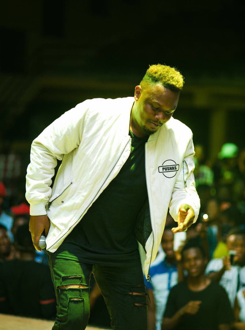 IamDrSID's tweet photo. Love what you do #weup #drsid #spotlightcampustour #aboutlastnight #bellsuniversityoftechnology https://t.co/WDtvxVulIO