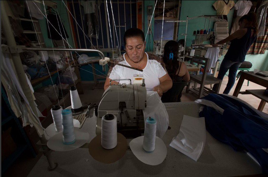 SEDESOL_mx's tweet image. #Entérate Gracias a un convenio entre @Prospera_MX y la @STPS_mx más de 3 mil beneficiarios del programa ya cuentan con un trabajo formal.