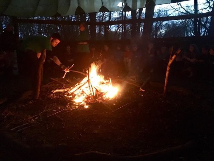 BarnsleyMusicSv's tweet photo. We've all enjoyed dinner and having a fab time at our campfire 🔥 😁@Barnsley_Wind https://t.co/Y7rAGt4TFa