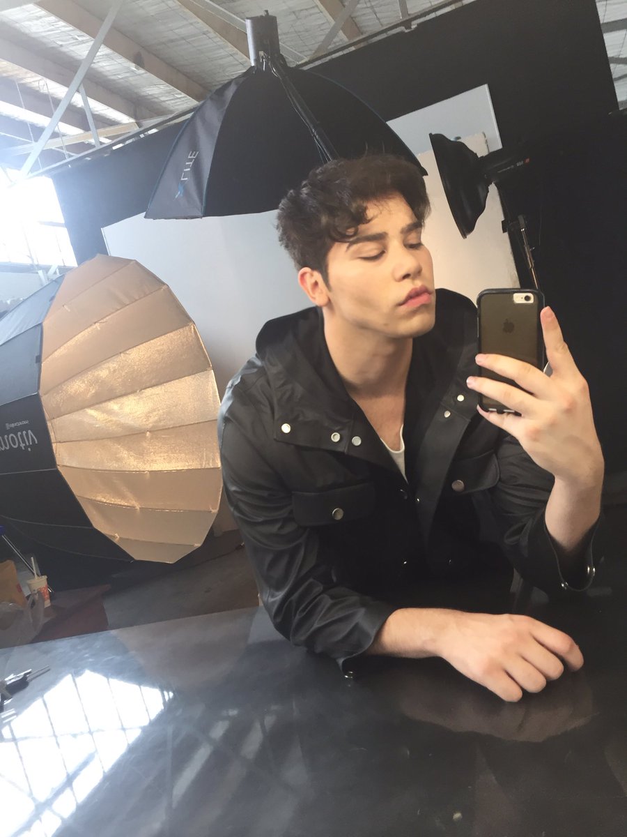 Adam Faybrem tweet media