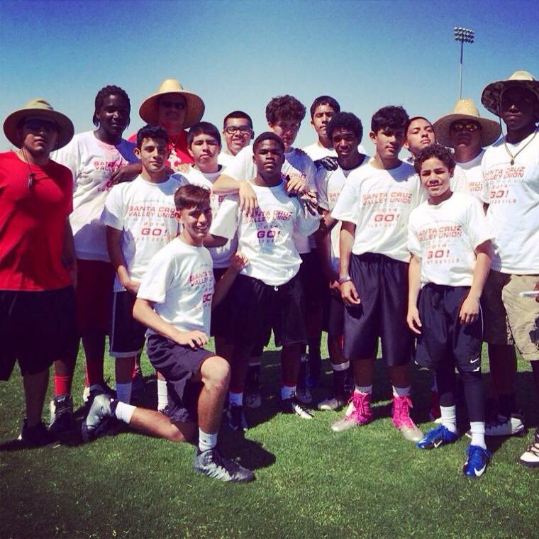 ZonaVoid's tweet photo. Squad 😂 @davisTHEcoach https://t.co/F3i0XKMYuP