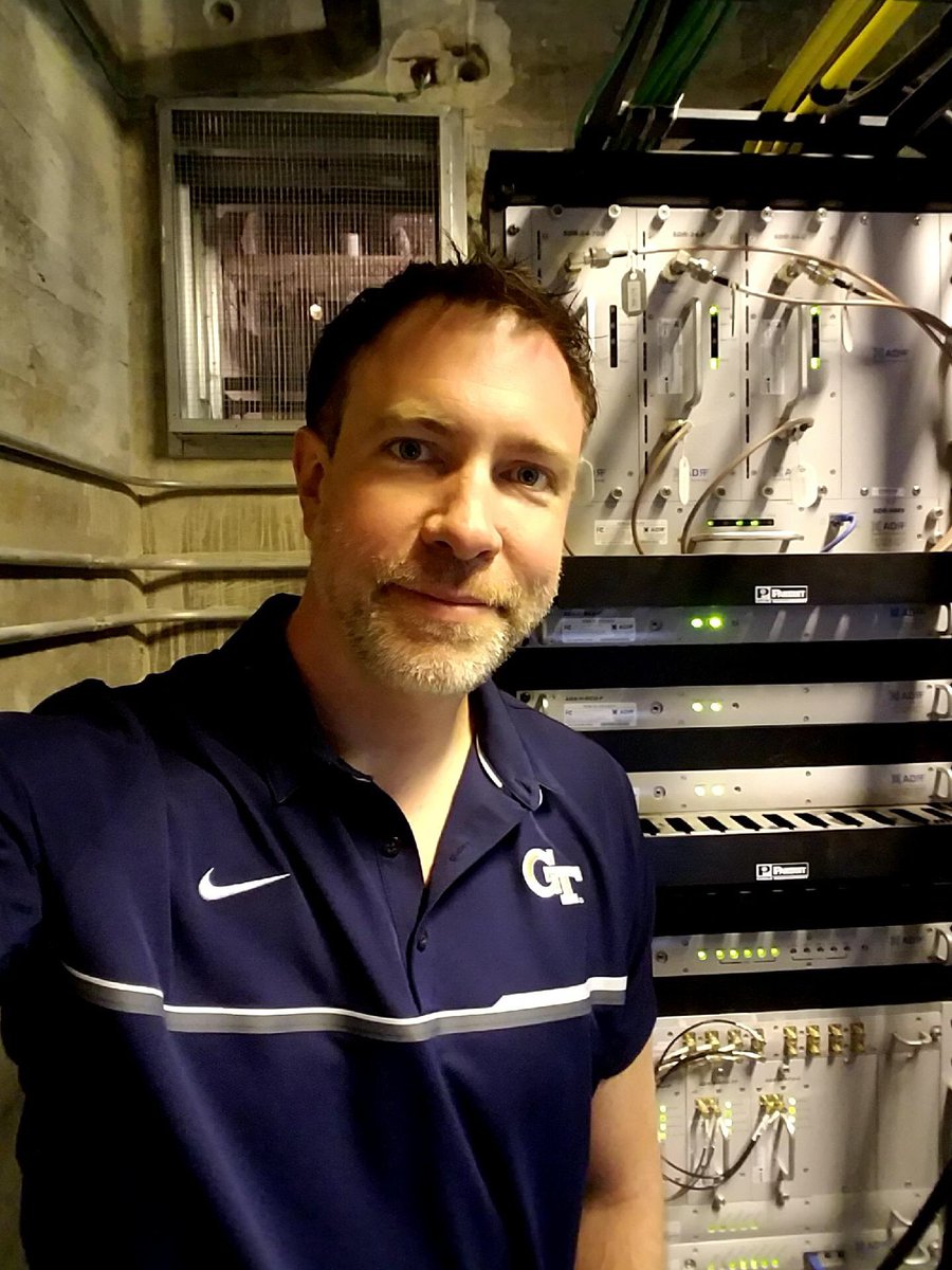 quantumwi's tweet image. Strong finish to Q1... time to go build some more!