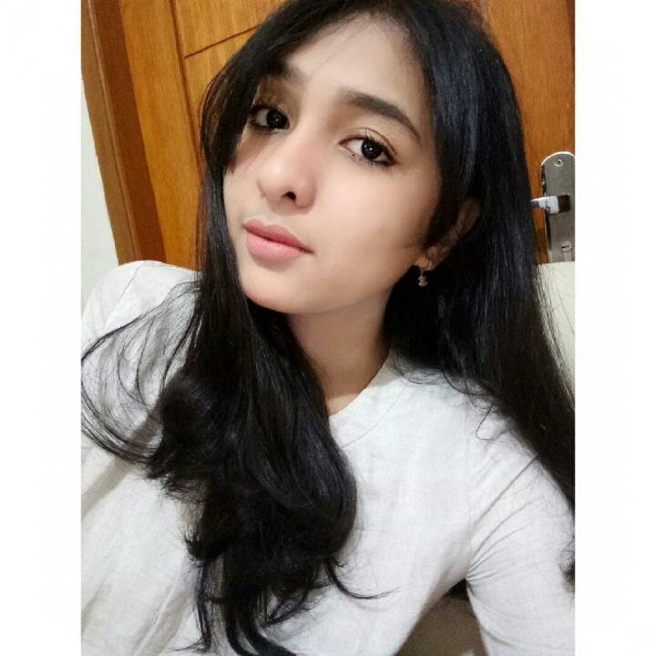 emo5290's tweet image. OMG! Kamu harus melihat ini. #BIGOLIVE &amp;gt; #girl .  
web.live.bigo.sg/2107663106_642…