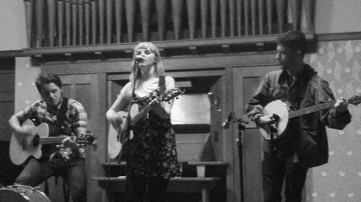 DilwynRY's tweet photo. Cerddoriaeth wych @RaffDamband yn #cynhadleddUCAC https://t.co/ovQUISB9CQ