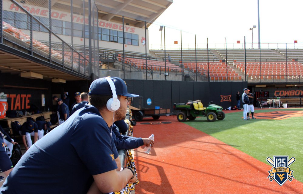 The Mountaineers have arrived at Allie P. Reynolds Stadium! First pitch at 7:30 ET/6:30 CT.
#HailWV