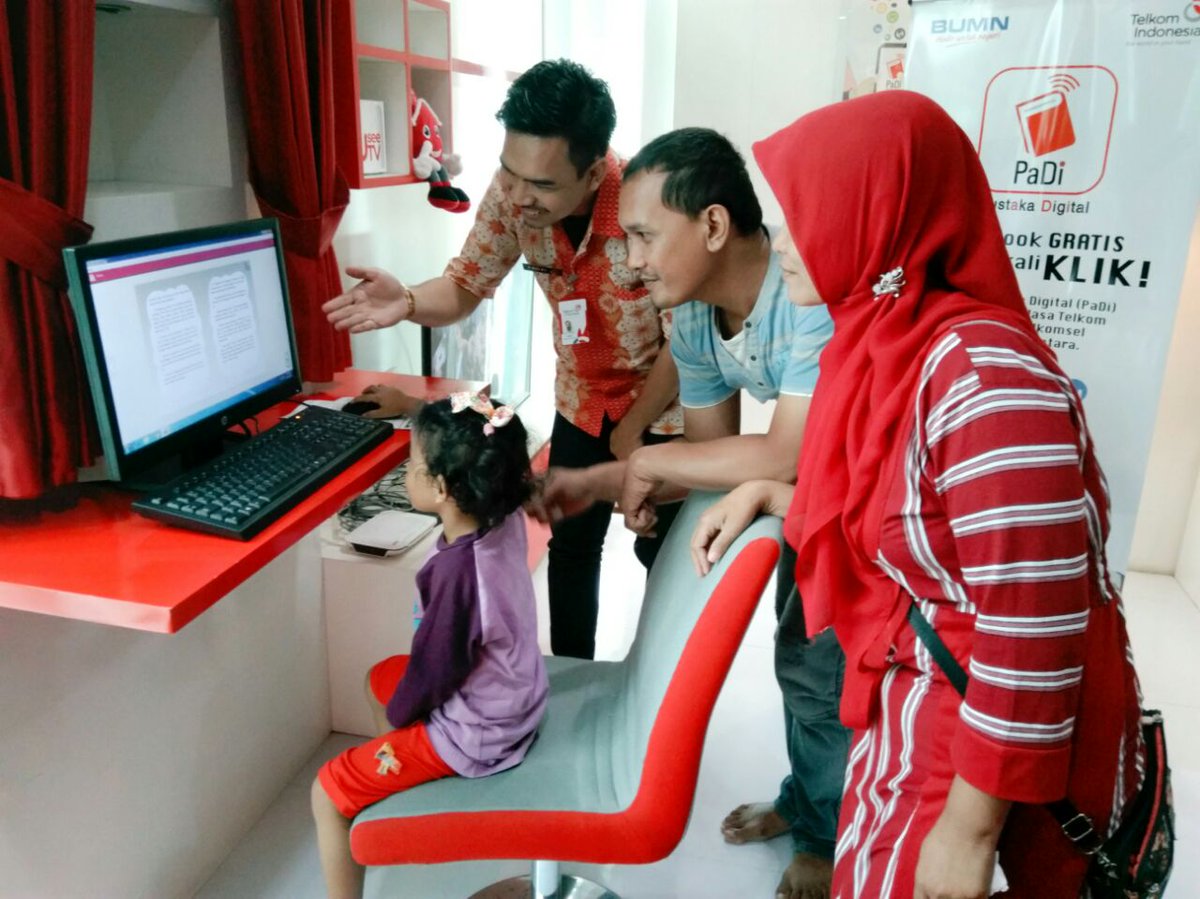 Pustaka Digital untuk keluarga, memanfaatkan IT secara positif!

<a href="/Synergy_Telkom/">Portfolio & Synergy Telkom Indonesia</a> #bumnhadiruntuknegeri #PADITREG2 #PlasaAYani #WitelBekasi