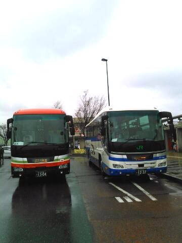 Kazusafm4 今日4 1 土 から 君津駅南口とバスタ新宿を結ぶ高速バス 君津新宿線 の運行がスタート 君津市 鈴木洋邦 市長や日東交通 小宮一則 社長 君津市マスコットキャラクター きみぴょん Kimipyonn が 君津駅南口のバス乗り場で出発式を行い