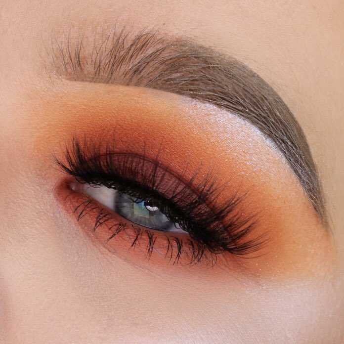 BROW: <a href="/ABHcosmetics/">Anastasia Beverly Hills</a> @norvina1 dipbrow in taupe 
SHADOWS: morocco, casino and bitten <a href="/MakeupGeek/">MakeupGeekAcademy</a>