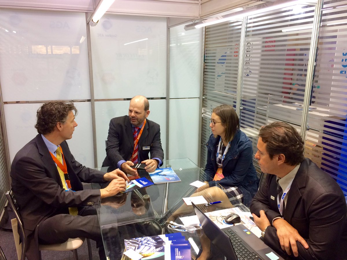 NSchiettekatte's tweet photo. "Last call" Dep DG Wesseling  Visit #ibas2017 w/ @NAGnews &amp; @arjenuijterlind Going home w/suitcase full of BRA-NL opportunities #innovation https://t.co/fVM4eT8CZO