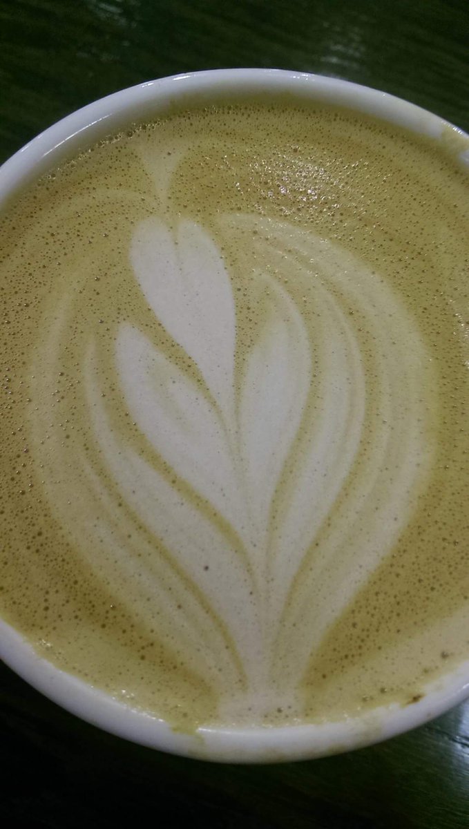 Chipped_Mug's tweet photo. Tomorrow, come and see us!
#GlutenFree  #Fudge #CinnamonRolls #FreshRoastedCoffee #Lattes #VeganBlondies https://t.co/1pN1ycRvSZ