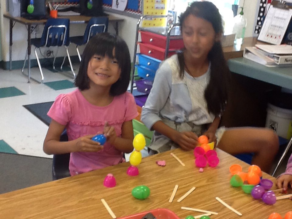 MrsKristenMay's tweet photo. Today's STEM Challenge - The Easter Egg Tower Challenge with our 5th grade buddies. @ADES_SMUSD https://t.co/Lg63nr4Juy