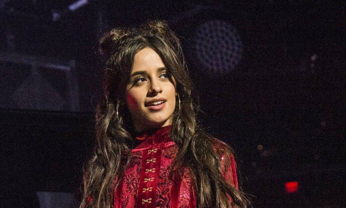 CamilaCabelloBR's tweet photo. #MGK &amp; #CamilaCabello “Bad Things” #Mashup @radiodisney https://t.co/yqZC85rgki