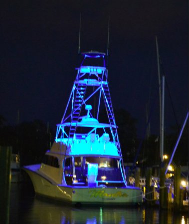 Sportfishing17's tweet photo. Meanwhile, Me and my crew are getting ready to head out now and fish for a little. #sportfishing #fishing #boat #yacht #viking #fun #captain https://t.co/BKTKNepo4e