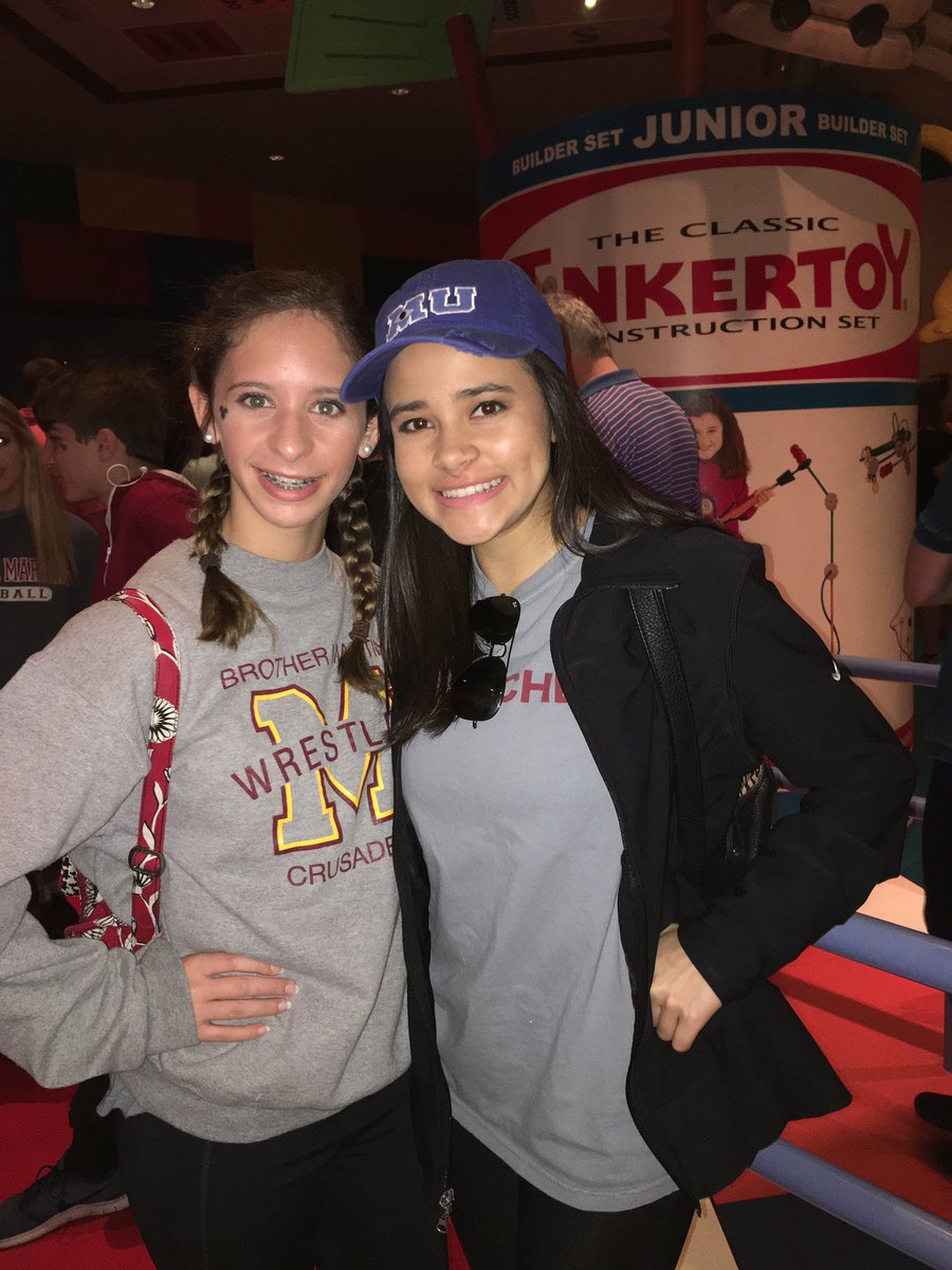 MayahOlivero's tweet photo. Happy birthday DreDre!!! I'm gonna miss you sm next year:( love you❤️ hope you had a great day:)) @andreapalmers https://t.co/CNi8odeyE3