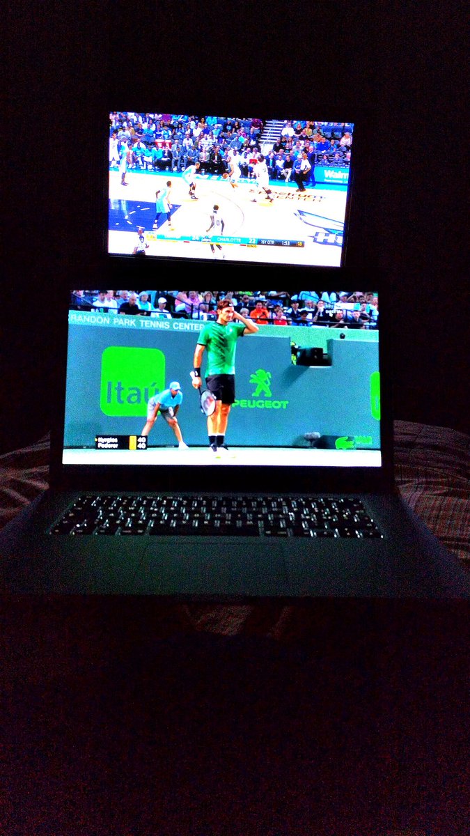 periucs's tweet photo. Notte perfetta: #Federer a Miami e sfida #Gallinari #Bellinelli a Charlotte https://t.co/IHoKNzwK1K