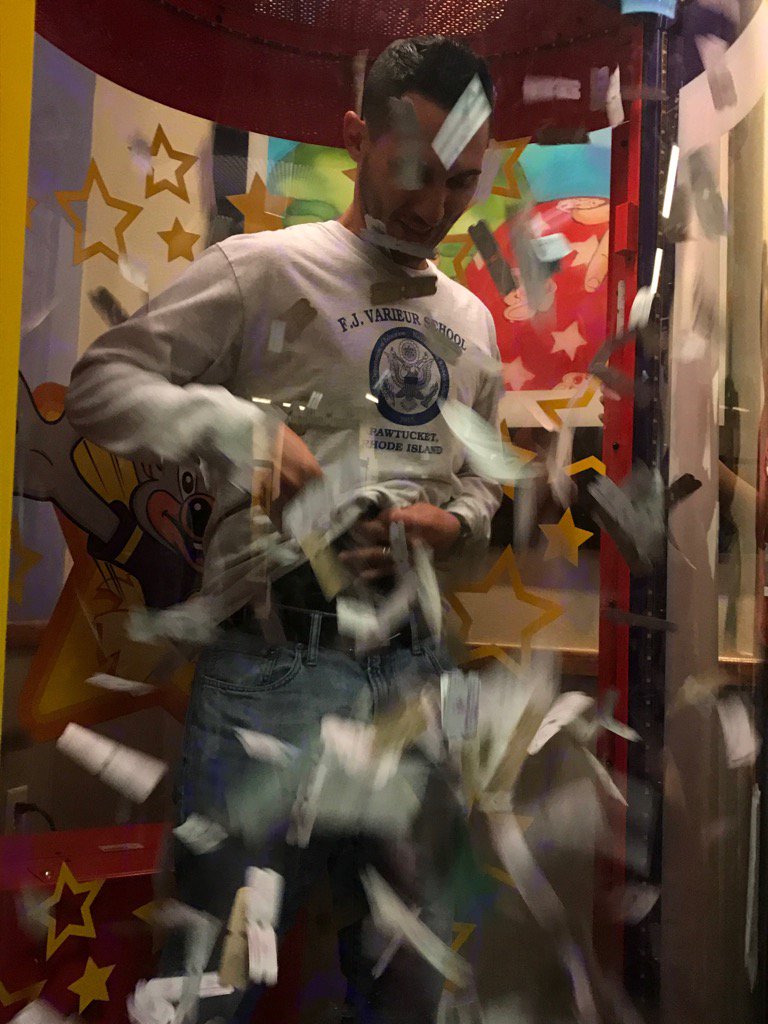 Mr. B in the Ticket Blaster! @ChuckECheeses <a href="/PawtucketSup/">Patti DiCenso</a>