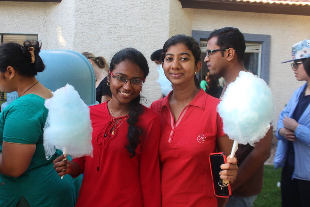 MREevents's tweet photo. Cotton Candy! #SweetsEvent #Concessions #Snowcone #CottonCandy #College
#ResidentEvent #EventPlanning #MREevents #PartyWithYourNeighbors https://t.co/7qGK67AN0Z