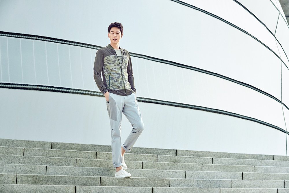 C8SPvcHWAAAARjk.jpg:large