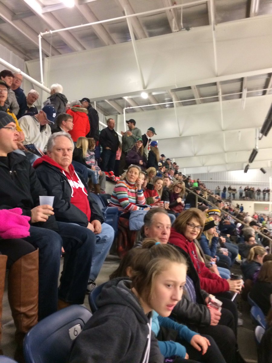 NathanBurns3's tweet photo. @RadarsHockey   If you are just getting here, you should have been here an hour and a half ago https://t.co/qO0LNWtvEL