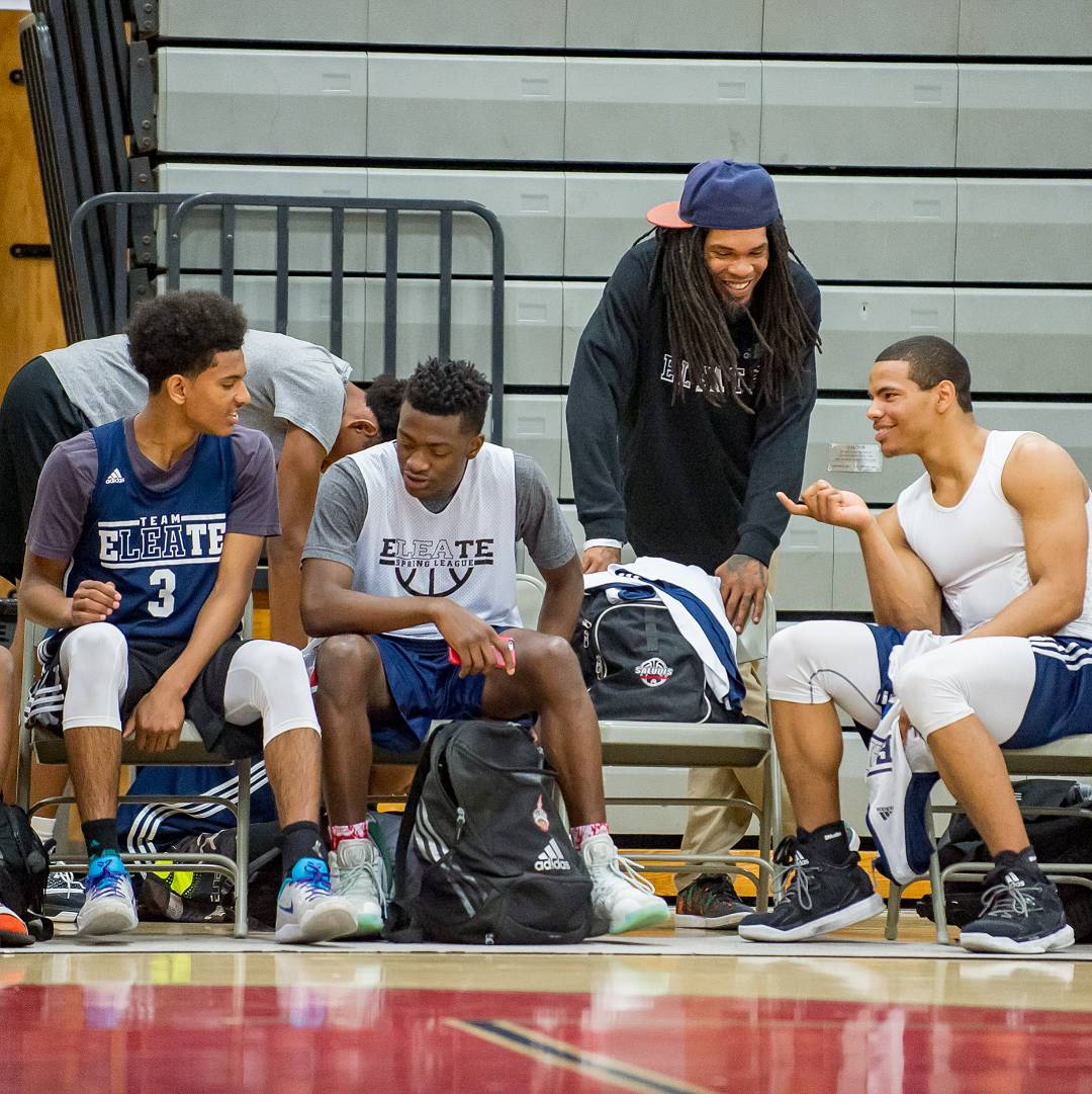 EleateSports's tweet photo. #EleateFamily! โ Updates for #EleateSpringLeague Week 4 available at https://t.co/vyvsB0VpmW! ๐
.
#Eleate #JustHoop #adidasUprising #IE https://t.co/Qy6cZzr3KH
