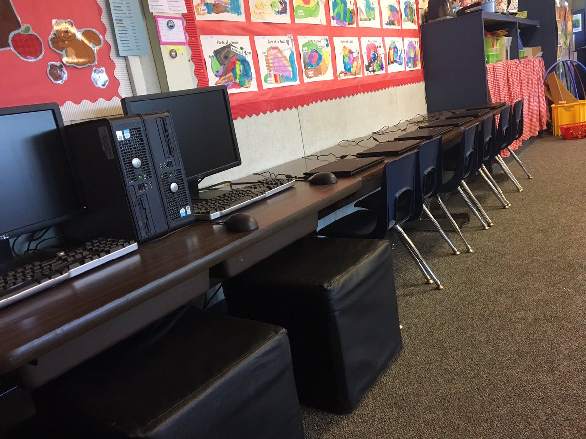 rt_eagles's tweet photo. Mini Tech lab for Mighty TK scholars! #CESD_Does #RT_Eagles https://t.co/5XhgZCTu5C