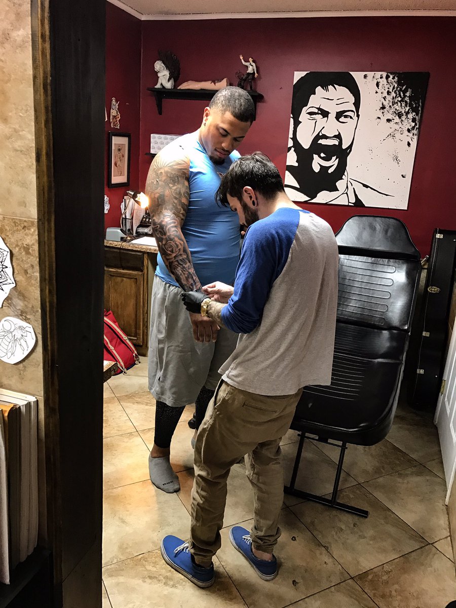 AJohn15's tweet photo. Shoutout to my guy @DanCzarTattoo for the new ink with a quick 6 hour session. Definitely one of the most talented artists I've come across. https://t.co/NltkgAmK42