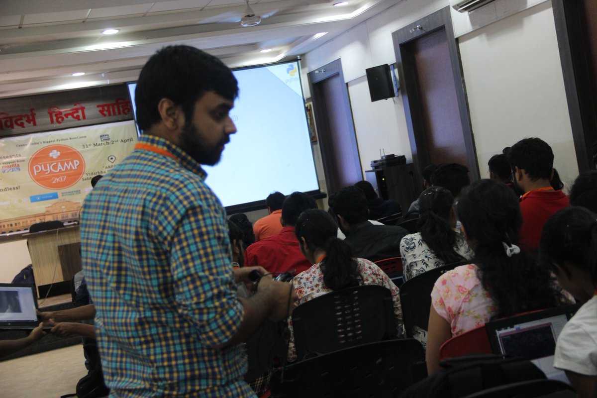 Pycamp2k17's tweet photo. He personally solves everyone's queries Day-1 mentor @kalp_it 
Thank you so much for today's session!  #pycamp2k17 #python #nagpur https://t.co/dL4h0jVkA6