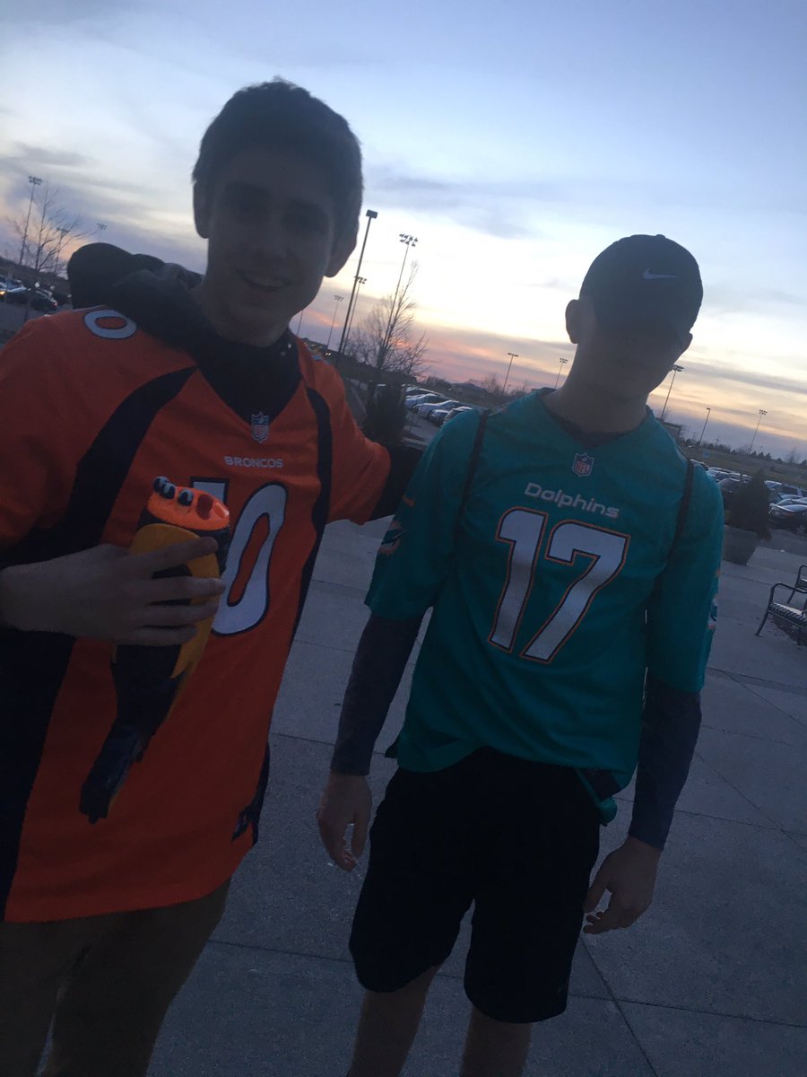 BenchwarmerNerf's tweet photo. Kill on kale Crawford of the Chilean Rawdoggers @DeepAndRaw https://t.co/oDZQz4qEHV