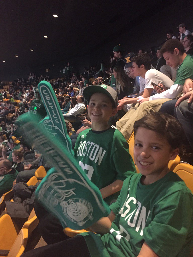 amytaris's tweet photo. #LetsGoCeltics https://t.co/2fJqWJe90f