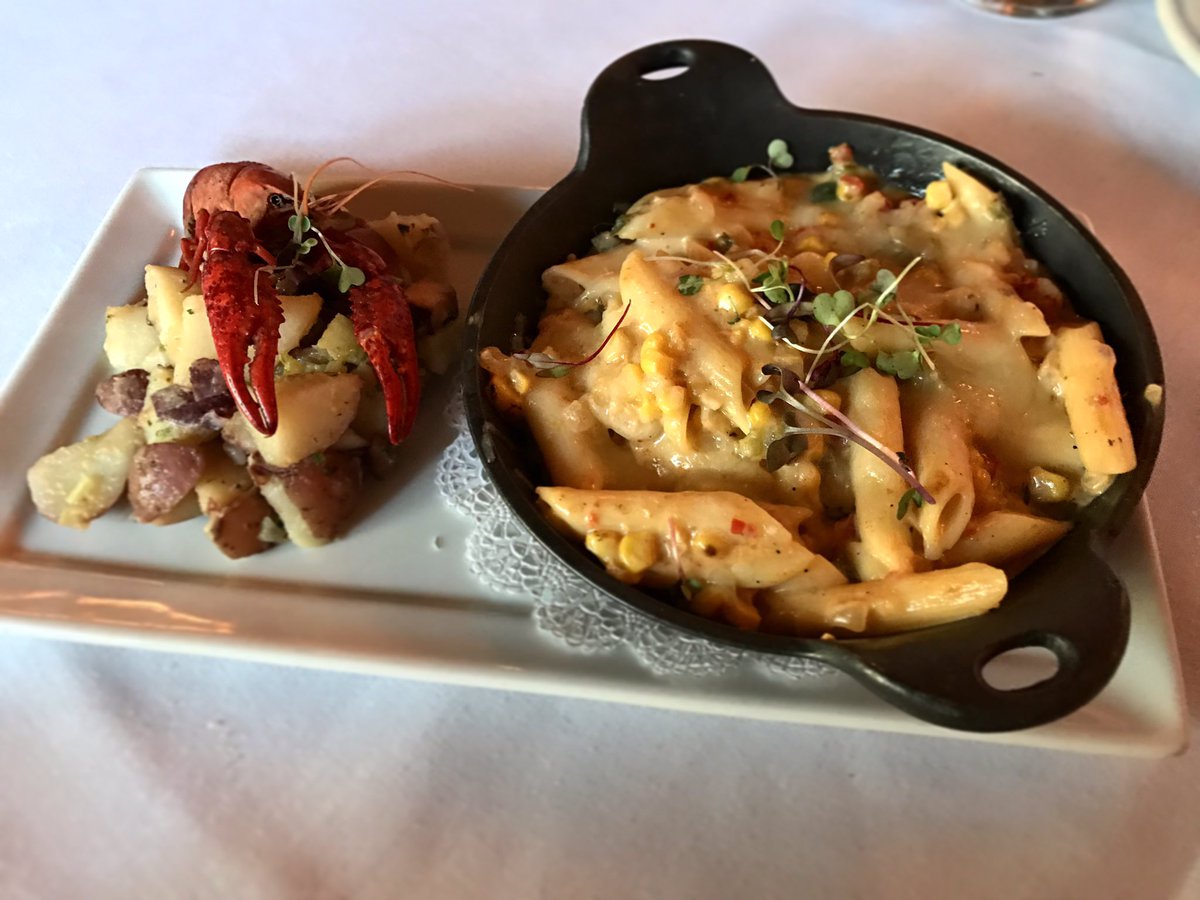 NOWFE's tweet photo. 2017, Day 4, Stop 31, Dish 45: Crawfish Boil Mac &amp; Cheese at @SuperiorNOLA! #NOWFE2017 #NOWFE #EatingNOWFE https://t.co/giWqZa5S9S