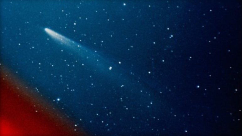 No joke: Rare April Fools' Day comet will make closest pass to Earth on record ☄️ ln.is/q9WIp by #CBSNews via <a href="/c0nvey/">Convey</a>