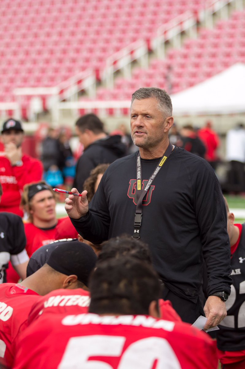 Utah_Football's tweet photo. 📸 from today's scrimmage

#UtahSB17 https://t.co/bjNpJwd9AJ