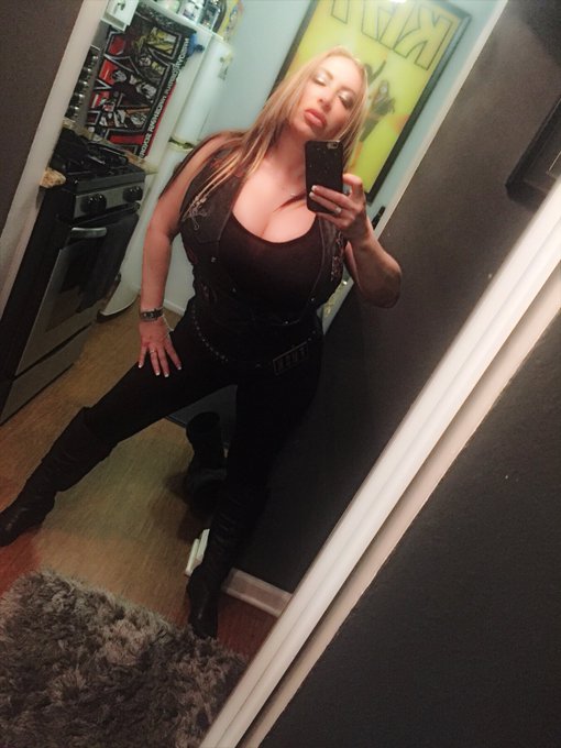 #clubsavannahjane #pornstars #bigboobs #bigbutts #freakfriday #FridayFeeling https://t.co/zSdBN5LPqR<a href="/tag/clubsavannahjane"class="tags">#clubsavannahjane</a><a href="/tag/pornstars"class="tags">#pornstars</a><a href="/tag/bigboobs"class="tags">#bigboobs</a><a href="/tag/bigbutts"class="tags">#bigbutts</a><a href="/tag/fridayfeeling"class="tags"><span>#fridayfeeling</span></a><a href="/tag/freakfriday"class="tags"><span>#freakfriday</span></a>