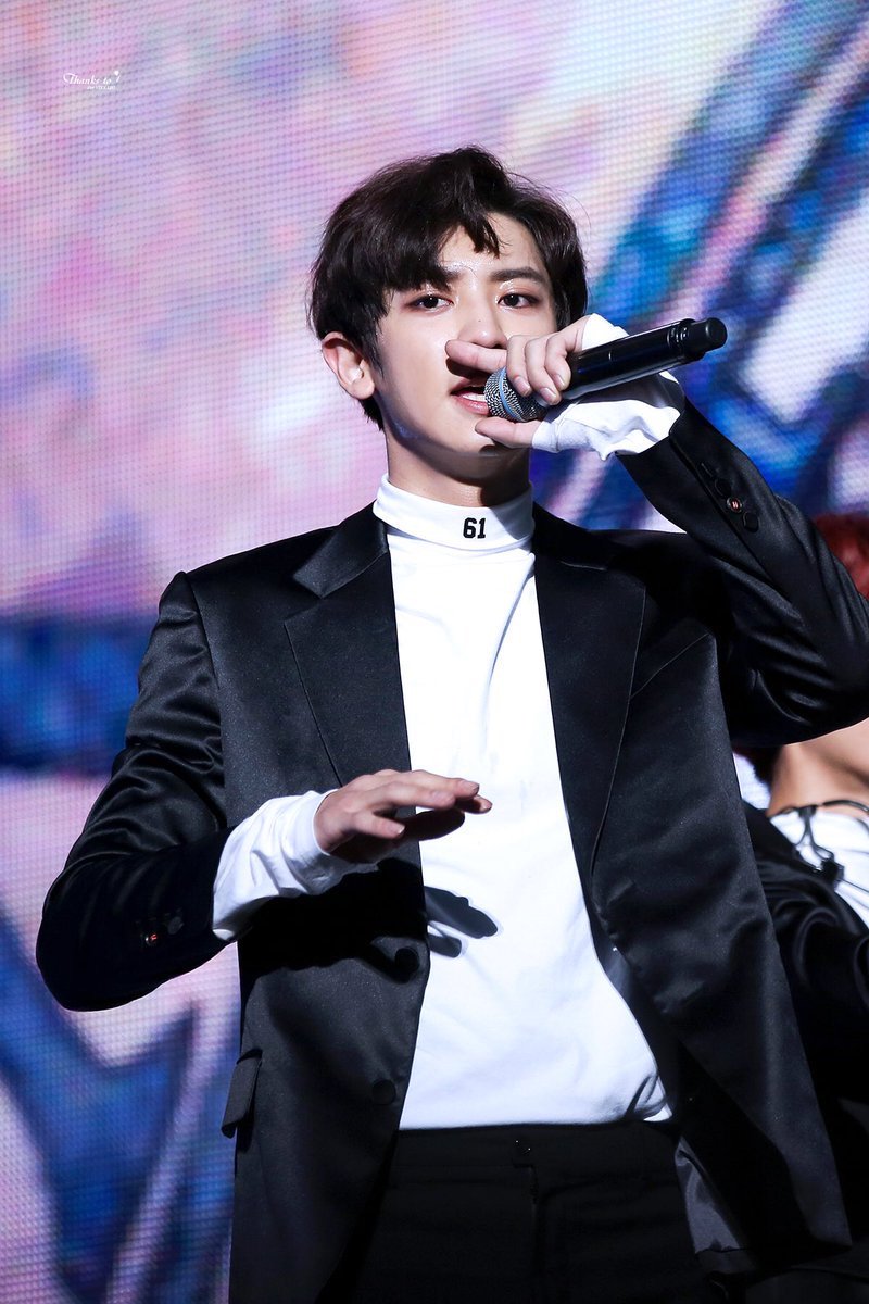 ChanHomeTH's tweet photo. [HQ] 161101 #CHANYEOL at SBS Power FM 20th Anniversary
Cr. Thanks To
https://t.co/65U05Z9EcN https://t.co/vViNzH6qIa