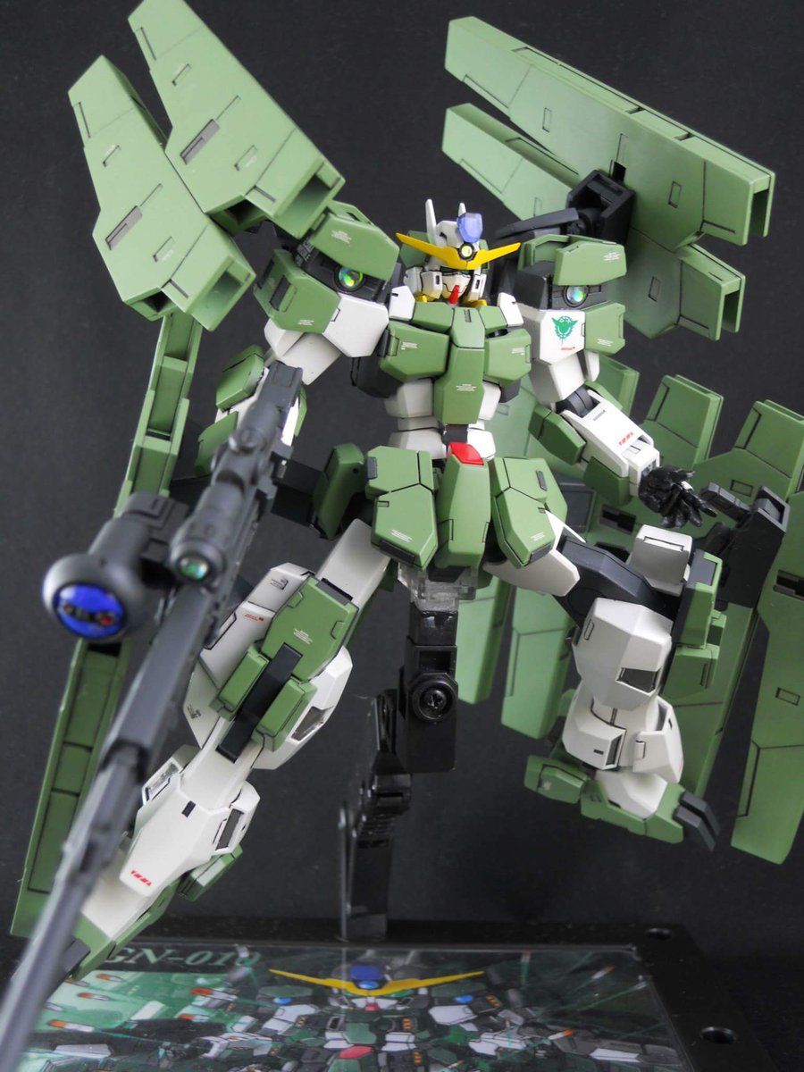 獅畑永遠 Twitter ನಲ ಲ 劇場版機動戦士ガンダム00 A Wakening Of The Trailblazerより ガンダムサバーニャ の最終決戦仕様 1 パイロットは初代目ロックオン ニール ディランディが想 仮 定 彼が得意の狙撃戦を重視して再設計します ガンダム00