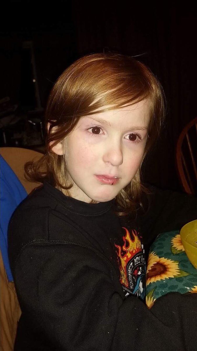 FluffyNinjaMom's tweet photo. @joshuagates My 7 year old is crying because he loves your show and wants to be your friend, but doesn't know how to https://t.co/3IcZqgu2BQ