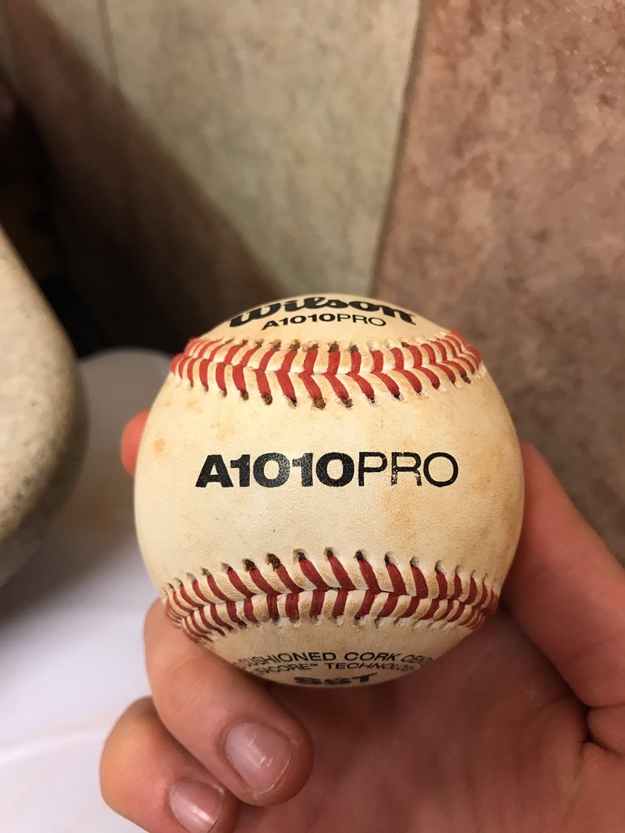Kade23North's tweet photo. My mom texted me this earlier today as my grandpa was taking his last breathes. Got my first high school home run tonight, Gods real🙌🏼 #RIP https://t.co/oi5whP45FV