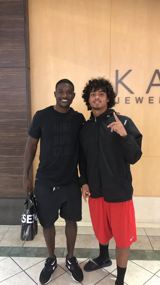 Demetrius Barry tweet media