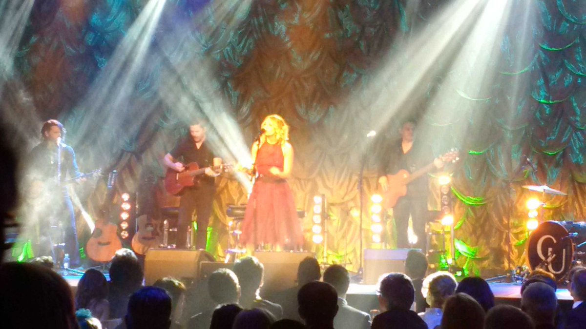 Mariana Di Rezze tweet media