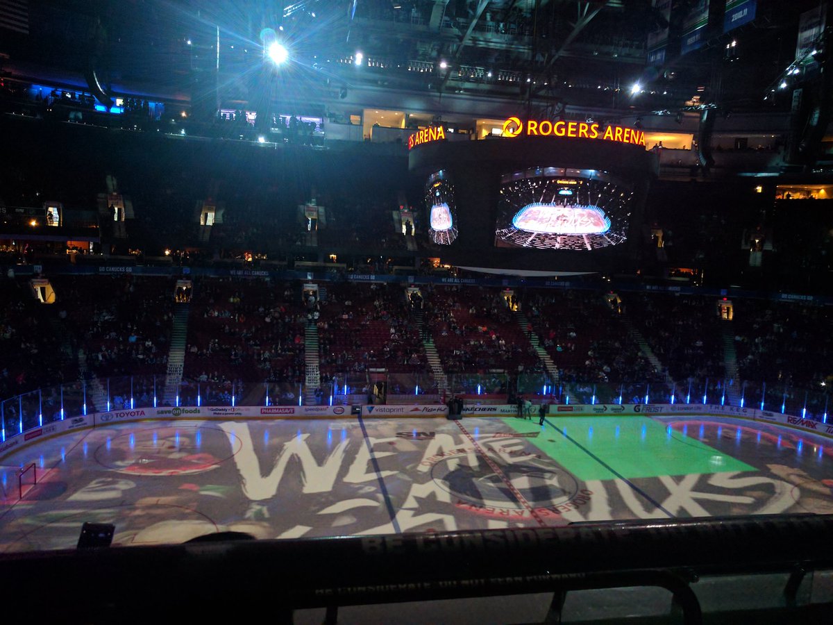 namithakumar's tweet photo. #weareallcanucks https://t.co/4Jul3OabyO