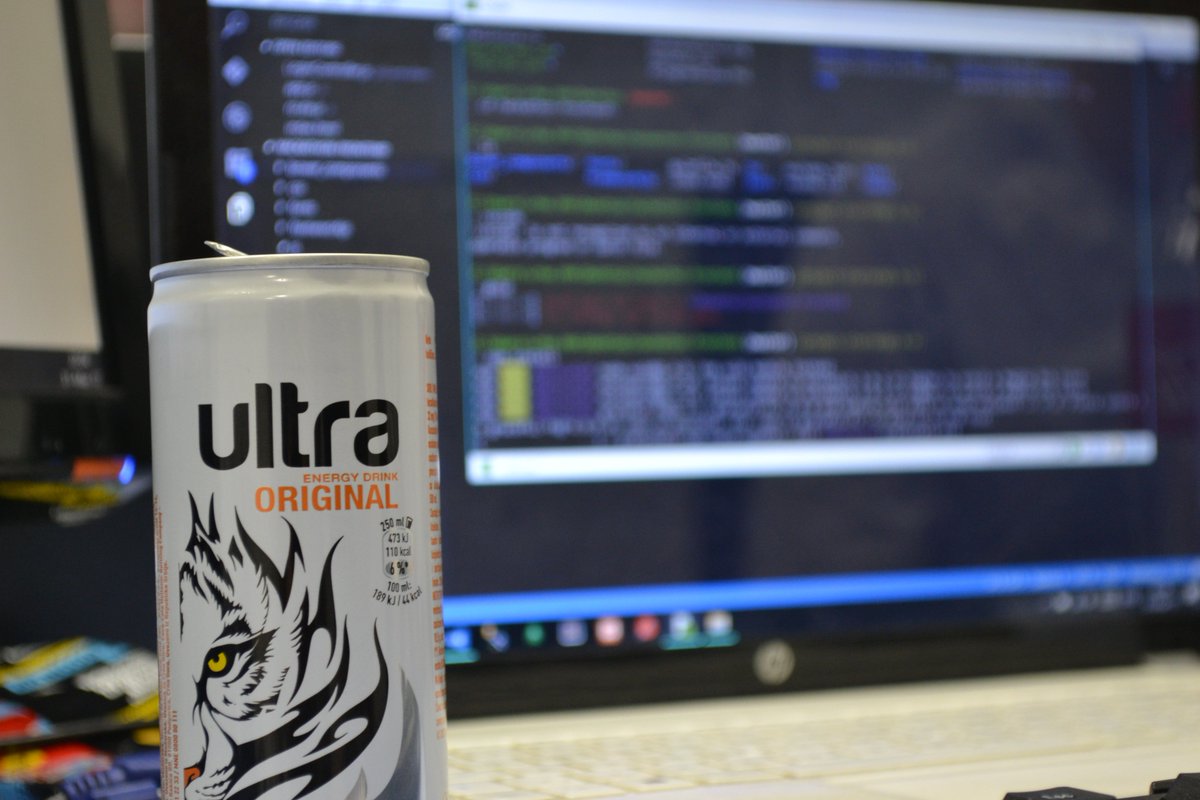 fonis_fon's tweet image. Zahvaljujemo se našem sponzoru Coca-Cola Hellenic što pomažu našim takmičarima da razviju svoje ideje #FONHakaton #LightUpYourFuture