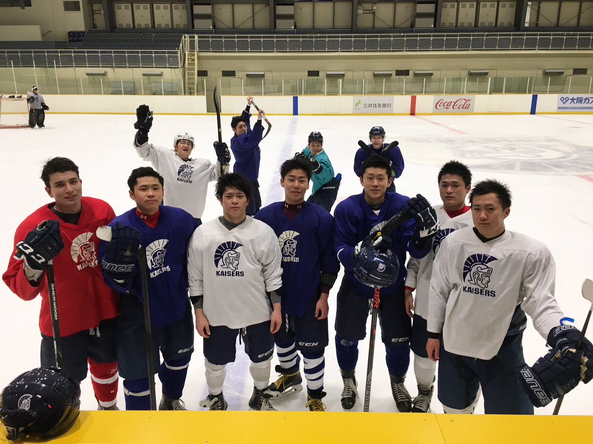KAISERS_IH's tweet photo. 今年は7名の新入部員を迎えました。

今シーズンも関西大学体育会アイスホッケー部を宜しくお願い致します！
#kaisers
#hockeyjp https://t.co/It5wl3J4Rr