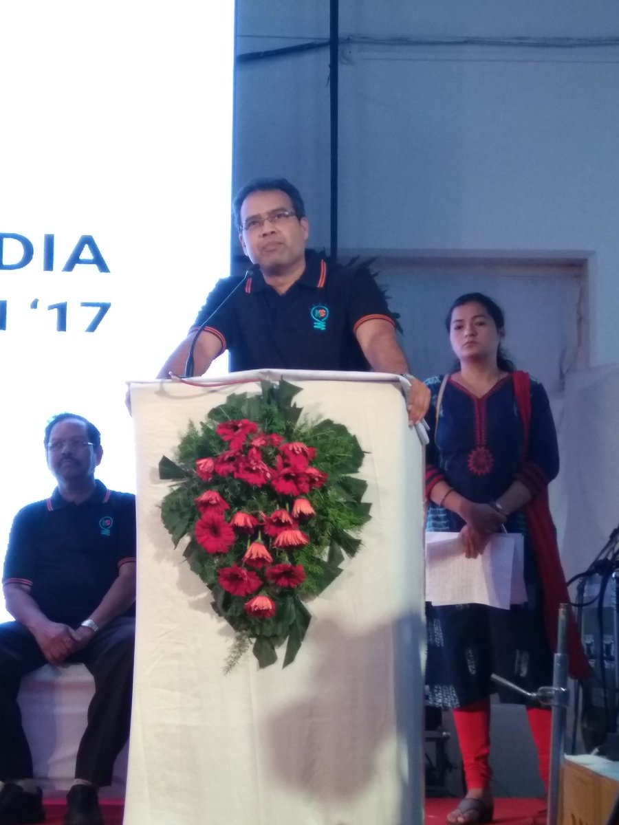 Persistentsys's tweet photo. And the grand finale of #SIH2017 starts!! @munjays addressing the participants at COEP Pune @v_d_k @abhayjere @PrakashJavdekar @HRDMinistry https://t.co/IETvzw7aZA