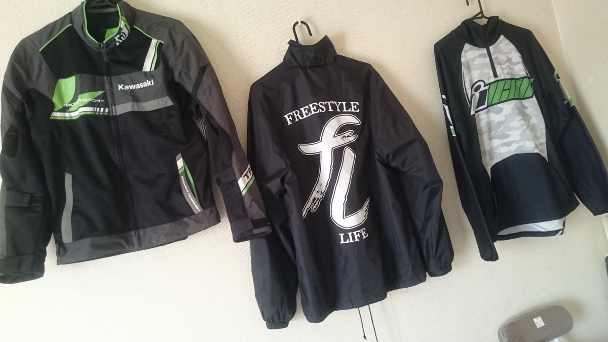 TOG_rocco's tweet image. んー革ジャケは持ってこなかったけど、送って貰うかなー( ˘ω˘)
#kawasaki #freestylelife #iconmoto