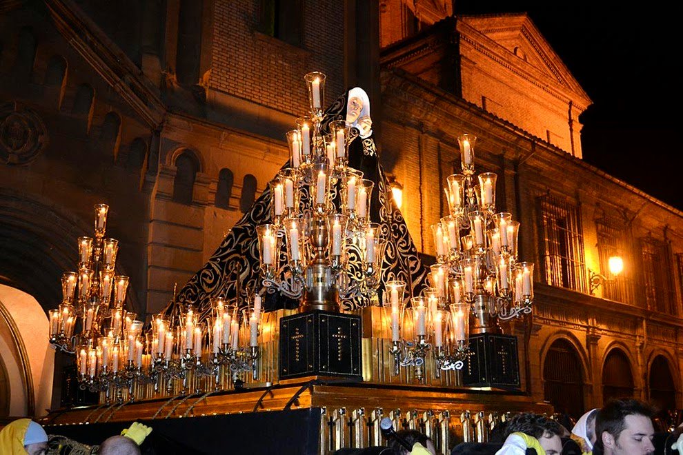 El Traslado de la Dolorosa ha cobrado una expectación inusitada en estos últimos siete años.
Y el culpable...
patximendiburu.blogspot.com.es/2017/04/origen…