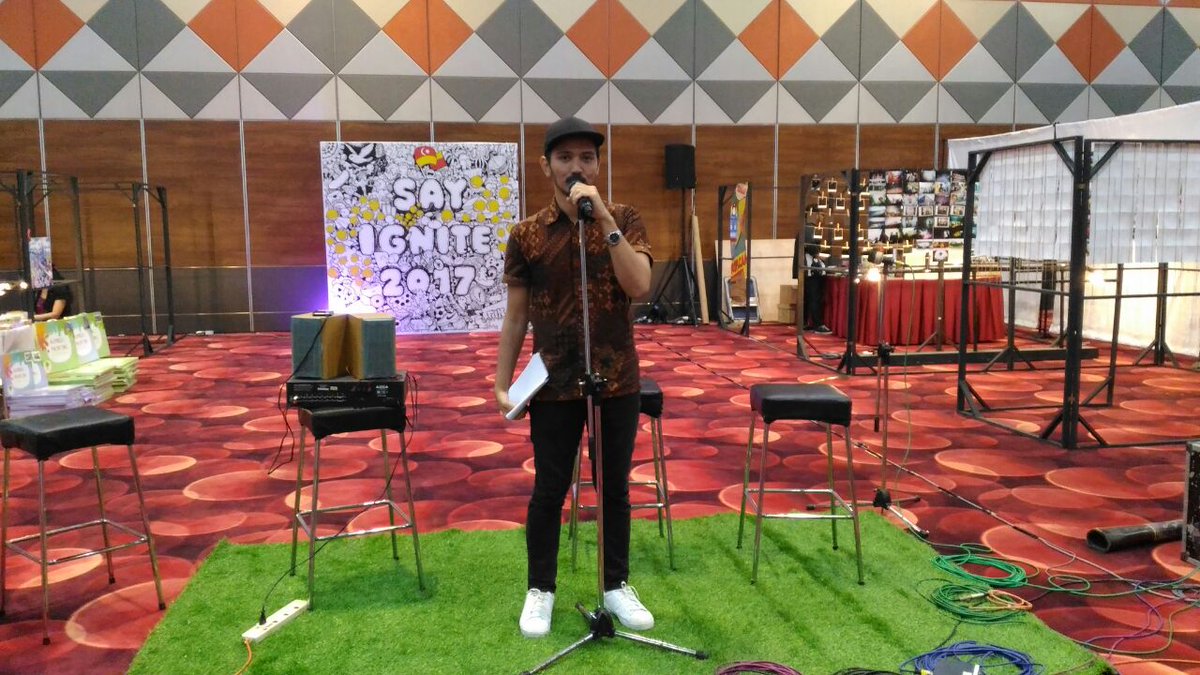 Rantaiart's tweet photo. Live update:
#SAYignite2017 #RANTOUR17 https://t.co/NxWSvFPhtT